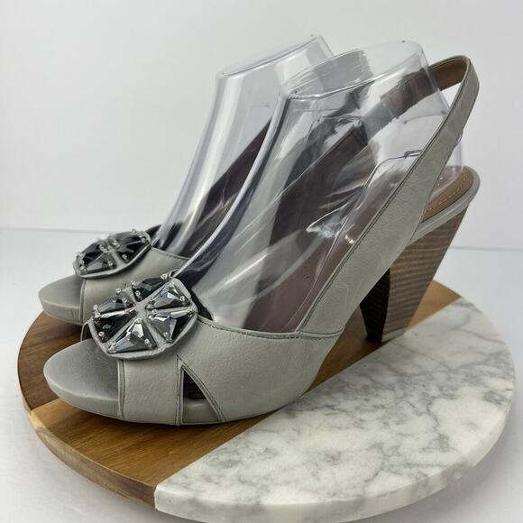 COMFORT Vince Camuto Majorca Lt Gray Leather Slingback Stacked Heel Peep Toe 10 - Picture 3 of 13